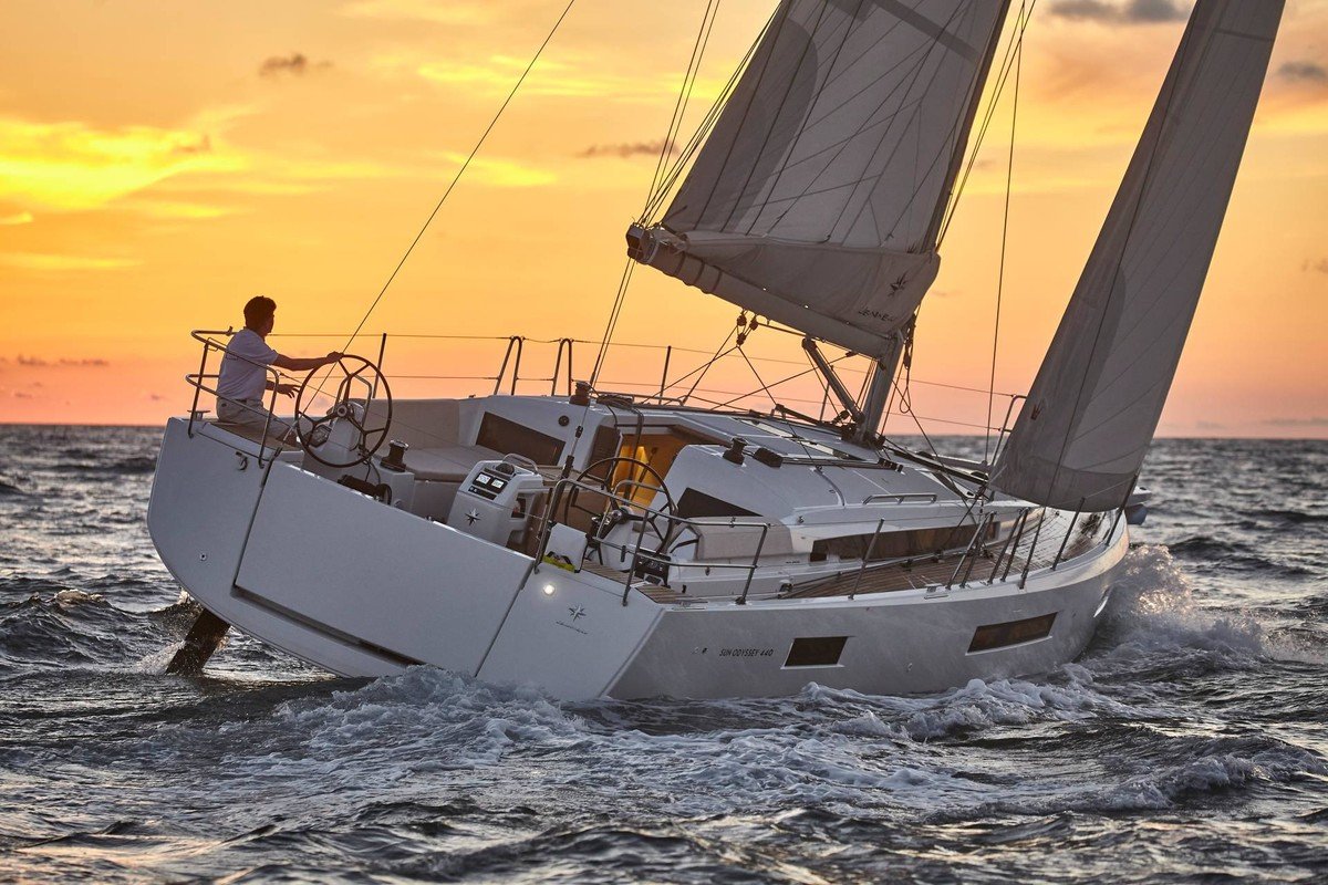 Sun Odyssey 440